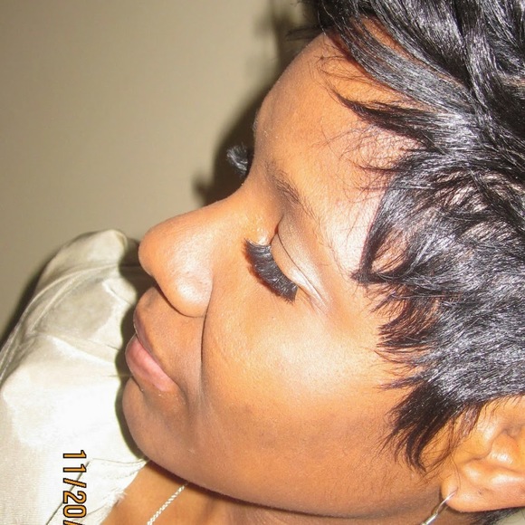 Meet your Posher, Candace - Picture 1 of 1